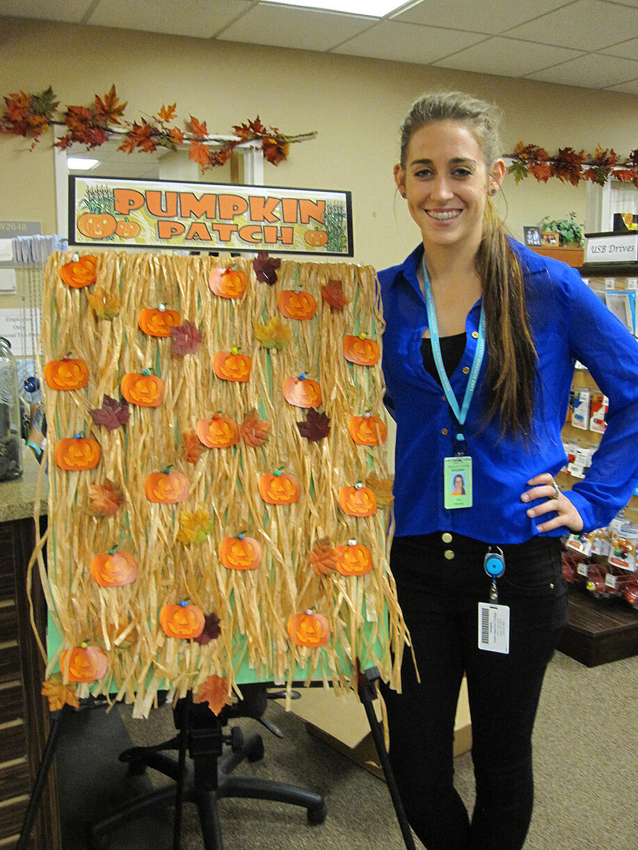 Pick-a-pumpkin with LSC Bookstore
