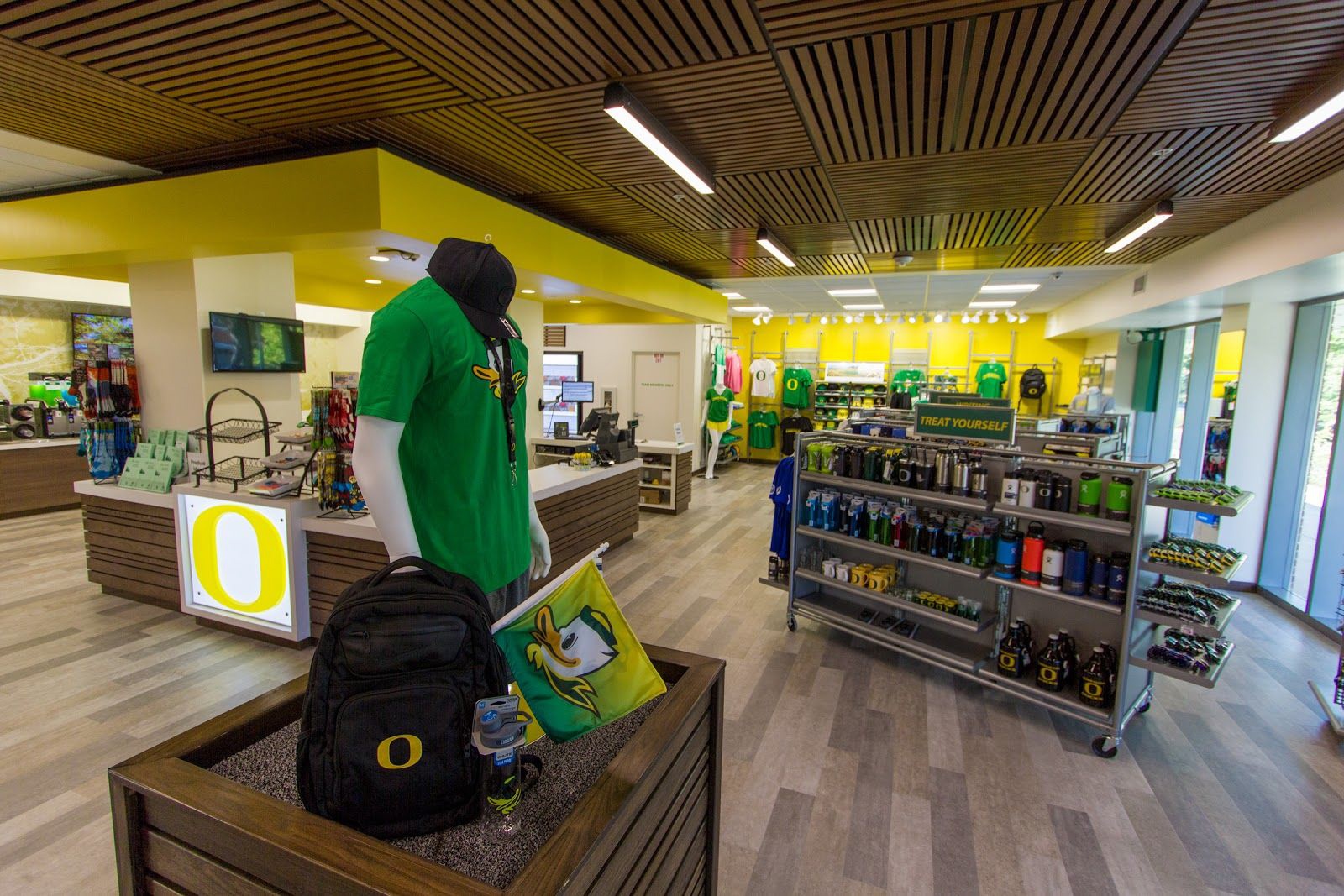 New Duck Store Joins the Flock in 95M Facility